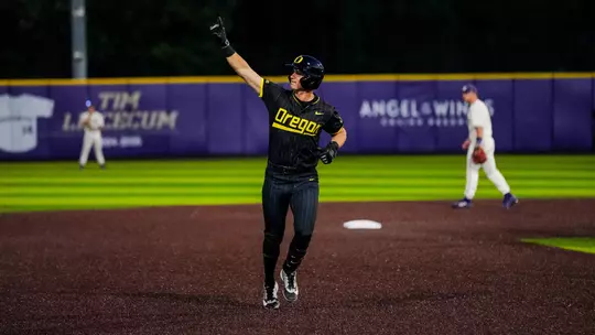 Molony HR trot at UW
