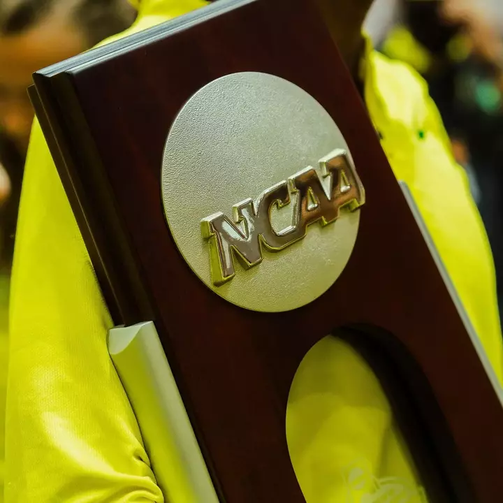 NCAA trophy - Indoor Championships (March 2026)