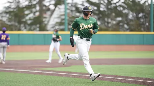 Eddison Esquivel running home vs. WIU 2026