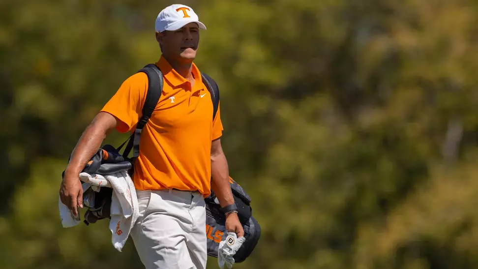 LOUDON, TN - September 07, 2025 - Lance Simpson of the Tennessee Volunteers during the third round of 2025 Visit Knoxville Collegiate at Tennessee National in Loudon, TN. Photo By Elliot Walker/Tennessee Athletics