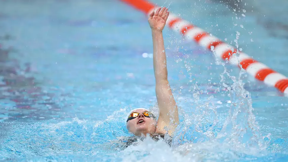 Ella Jansen Competes in Backstroke in CSCAA Dual Meet Challenge Against Arizona State