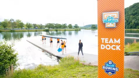 Oak Ridge, TN - May 11, 2025 - Tennessee Lady Volunteers  Team dock before the Rowing SEC Championship at Melton Hill. Photo By Kyndall Williams/Tennessee Athletics