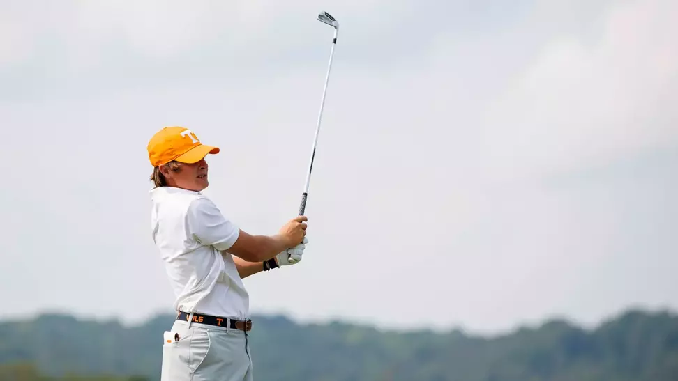 LOUDON, TN - September 05, 2025 - Chase Kyes of the Tennessee Volunteers during the first round of 2025 Visit Knoxville Collegiate at Tennessee National in Loudon, TN. Photo By Kate Luffman/Tennessee Athletics