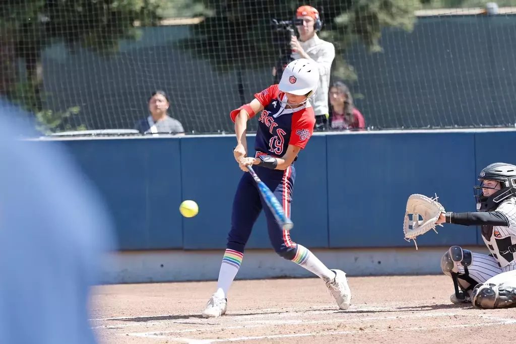 Kiah Silva Barrel vs Pacific