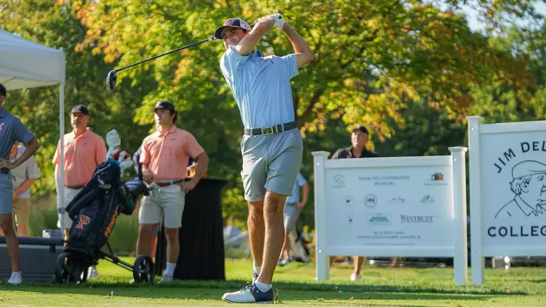 Inigo Izuzquiza at Jim Delapa 2025