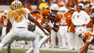 Ryan Niblett vs. Vanderbilt 2025