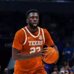 Lassina Traore action