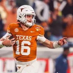 Arch Manning vs. Michigan 2025