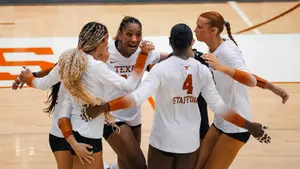 Longhorns top Auburn at home