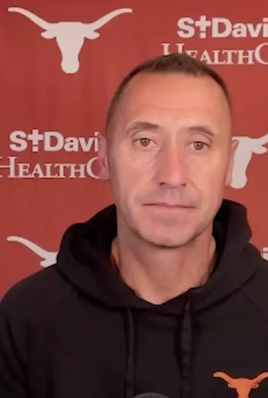Steve Sarkisian press conference