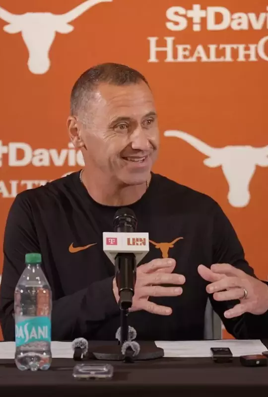 Steve Sarkisian press conference
