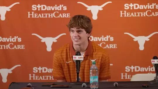 Arch Manning 2026 media availbility