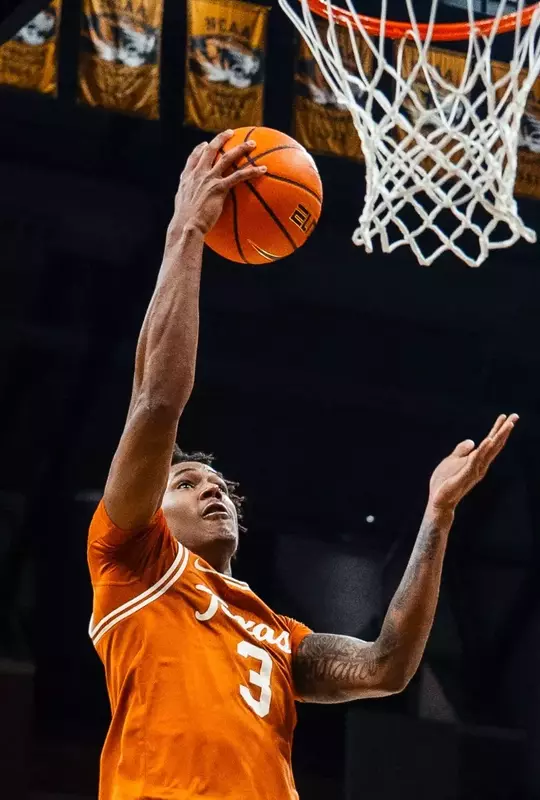 Dailyn Swain layup at Mizzou