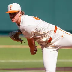Dylan Volantis Pitching