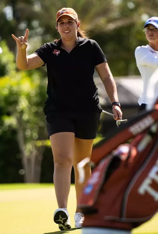 Farah O'Keefe HookEm