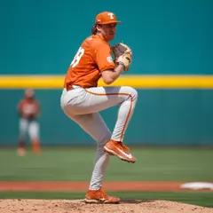 Dylan Volantis Pitching