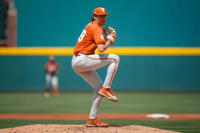 Dylan Volantis Pitching