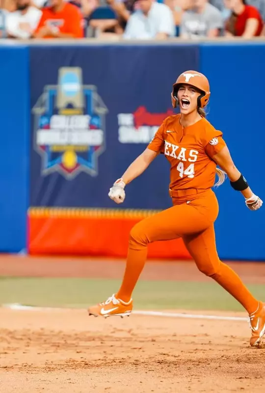 Kaiah Altmeyer 2026 WCWS