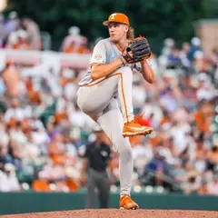 Dylan Volantis Pitching
