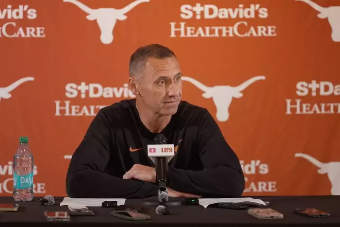 Steve Sarkisian media availability