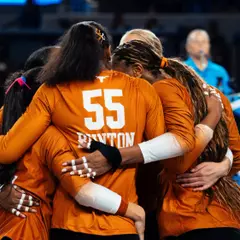Texas VB Huddle at Kentucky