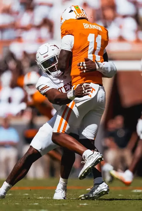 Colin Simmons against Tennessee 2026