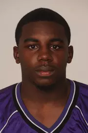 Venique Benton