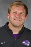 McKennon Cecil