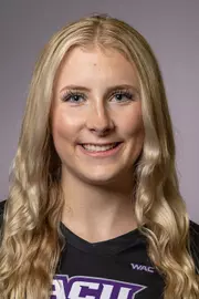 Jordyn English headshot