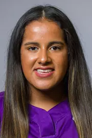 Hannah Benavides headshot