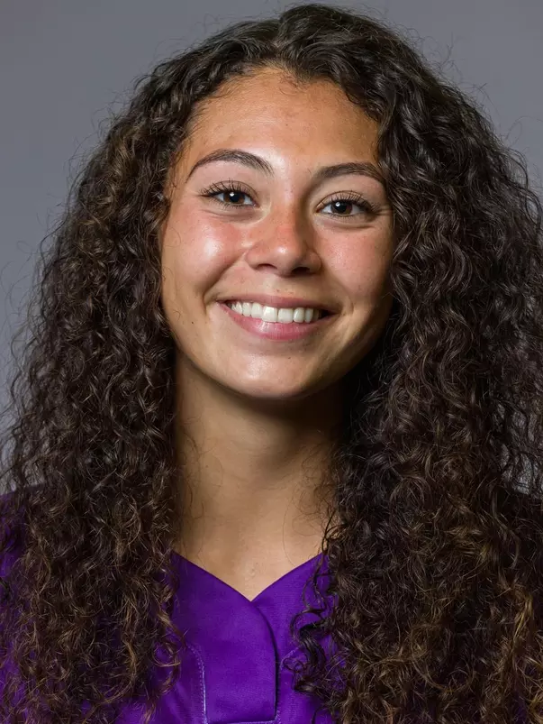 Alivia Benavidez headshot