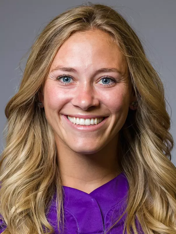 Sidney Holman-Mansell headshot