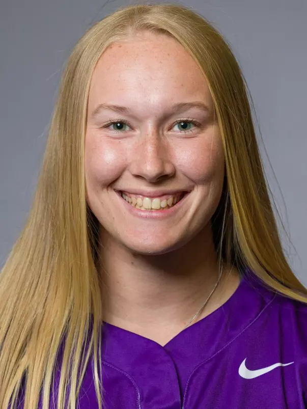 Sydney Kaiser headshot