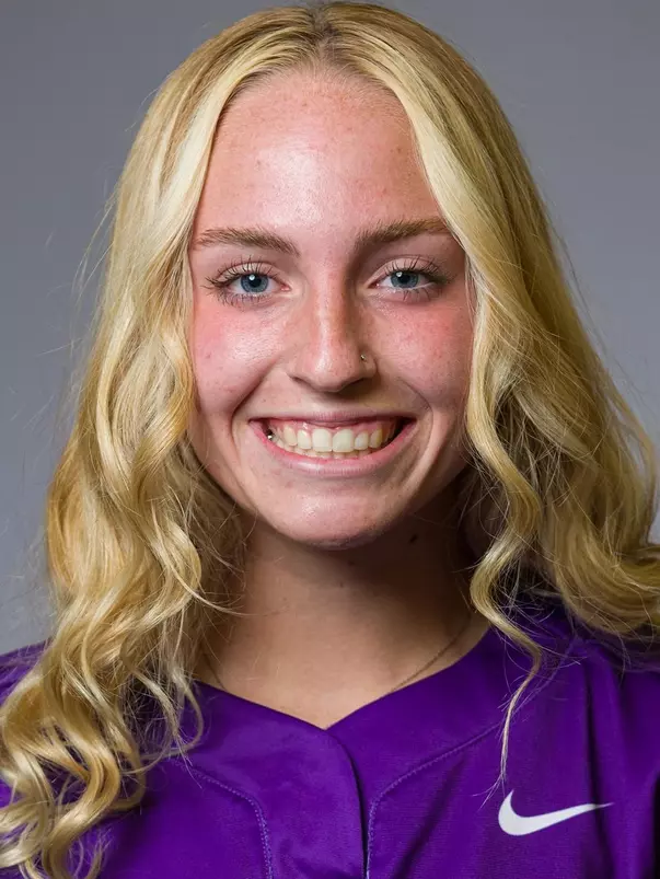 Avery Miloch headshot