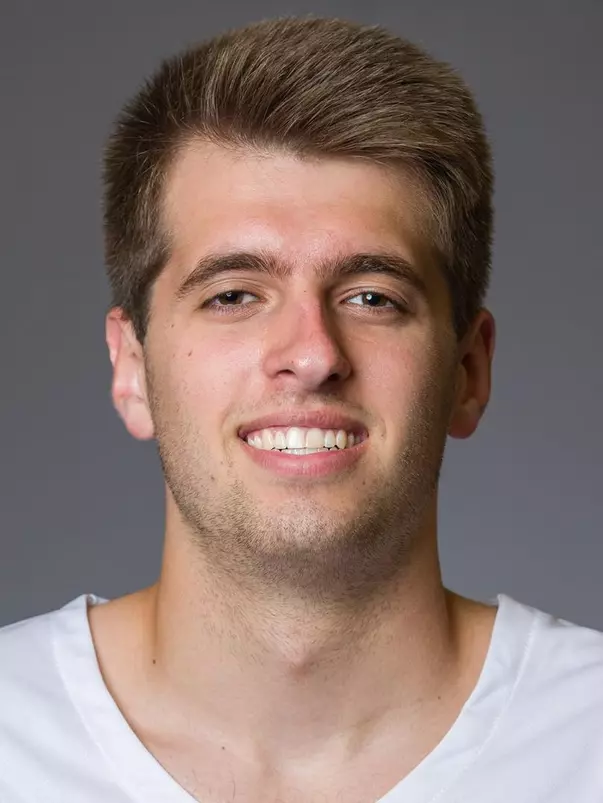 Cameron Steele headshot