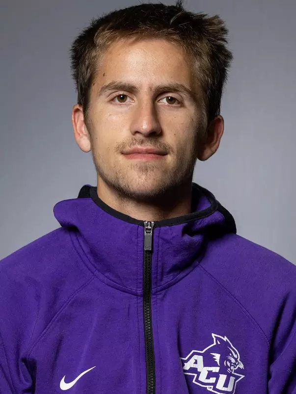 neal helgerson headshot