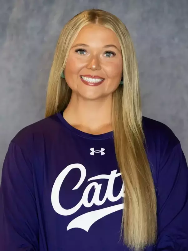 Elizabeth Schaefer 2025 headshot