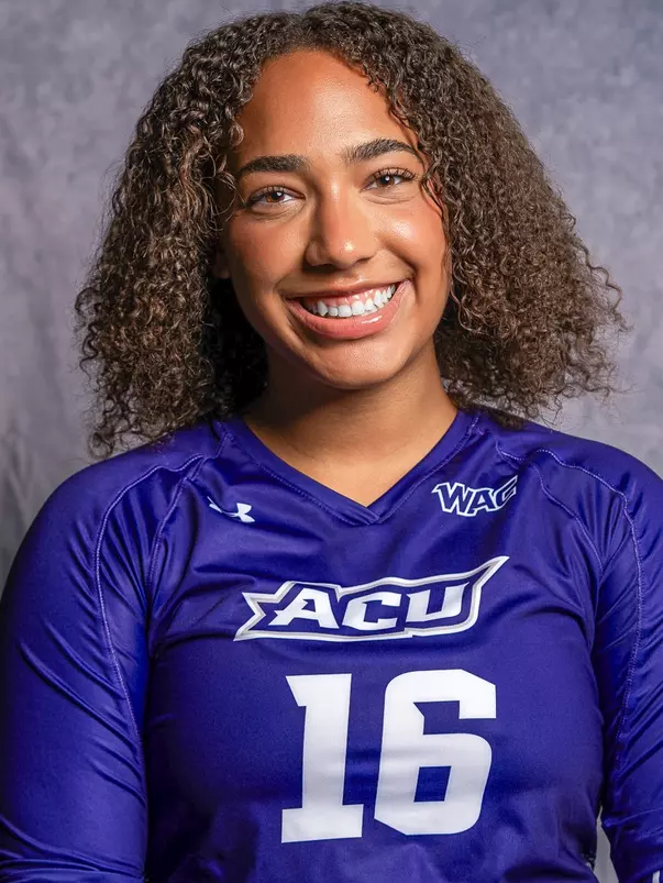 Paige Jones 2024 Headshot