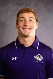 Cirby Coheley 2024 headshot