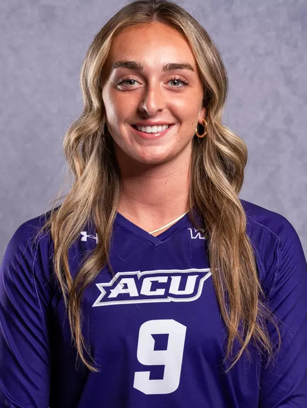 Ashli Edmiston 2024-25 Headshot