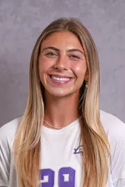 Amelia Legget Headshot