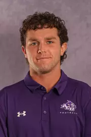 Stone Earle 2025 head shot