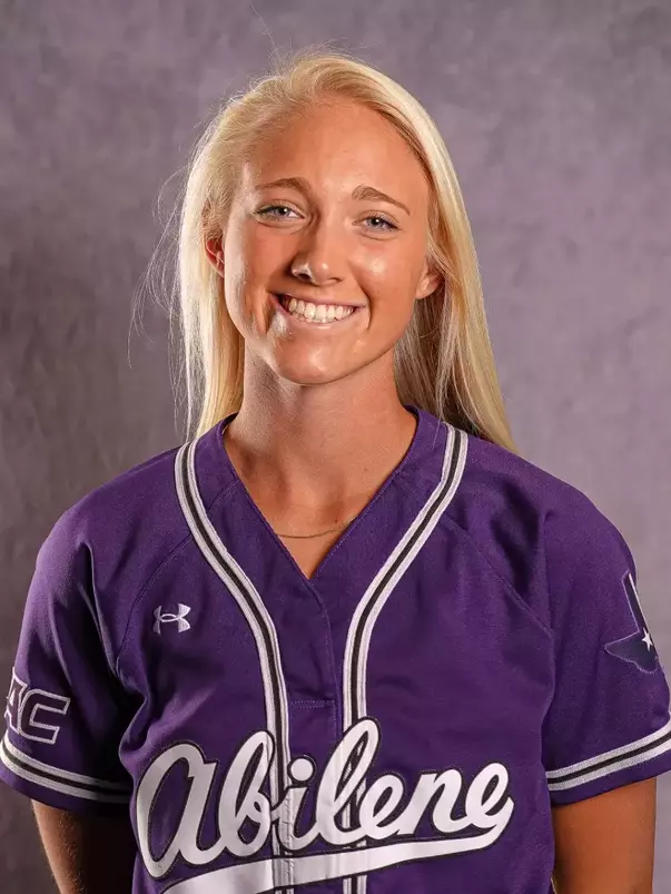 Leah Meyer 2026 head shot