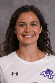 Jada Farrington Headshot