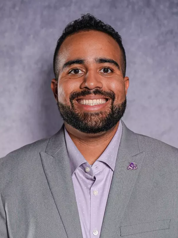 Chris Garcia Headshot 2025-26