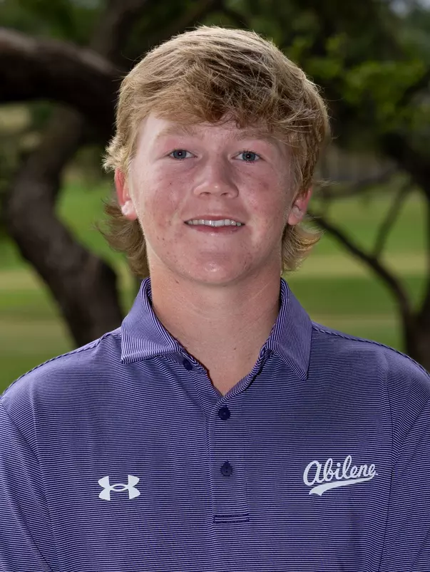 Brady Mann Headshot 2025-26