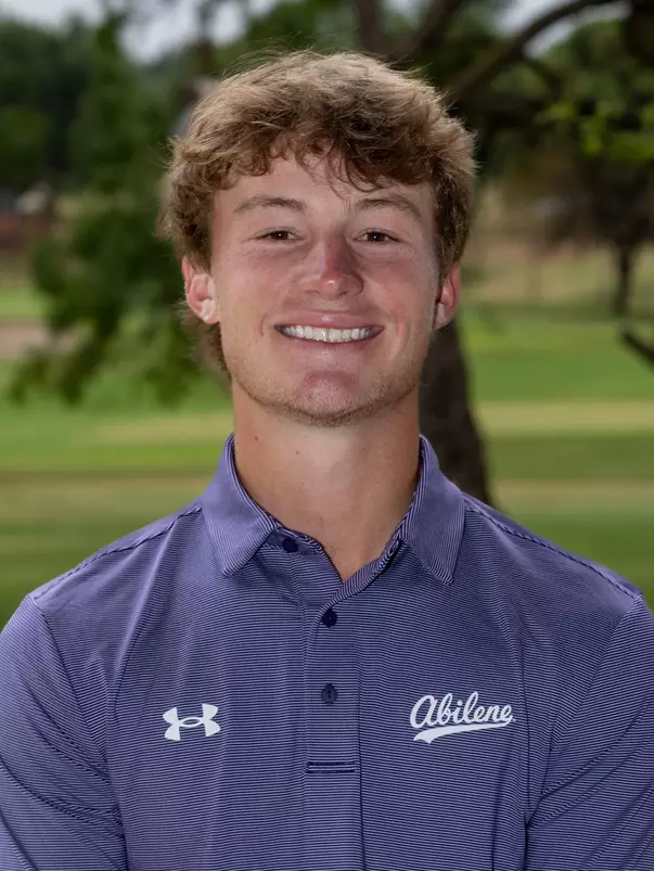 Tres Hill Headshot 2025-26