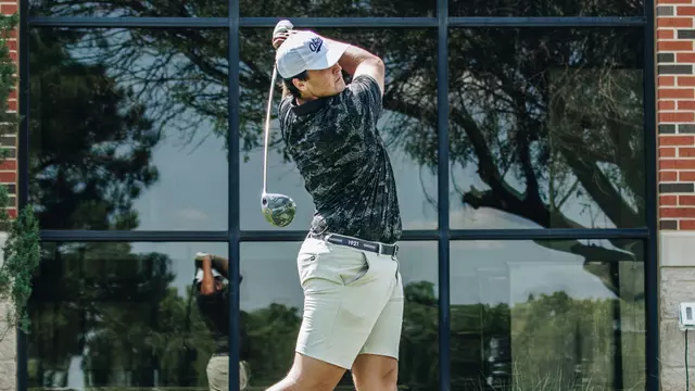 Preston Cooper takes a swing at an ACU men's golf practice on Sept. 11, 2025.
