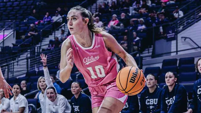 Payton Hull drives to the basket in ACU's matchup with California Baptist at Moody Coliseum on Feb. 7, 2026.
