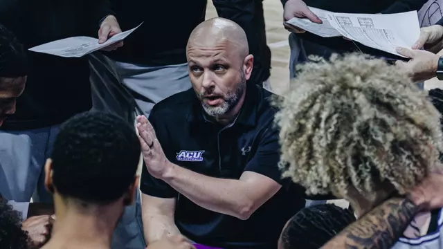 Brette Tanner talks to his team during a game against Southern Utah in 2026.